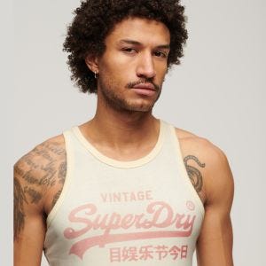 SUPERDRY 男裝 背心 經典大LOGO Classic VL Heritage 奶油白